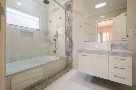 Casa à venda com 5 quartos, 800m² em Santo Amaro, São Paulo