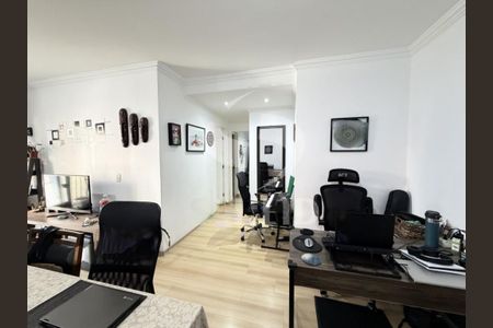 Apartamento à venda com 3 quartos, 76m² em Vila Campo Grande, São Paulo