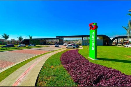 Casa de condomínio para alugar com 249m², 2 quartos e 2 vagas Casa de condomínio para alugar com 249m², 2 quartos e 2 vagasÁrea externa
