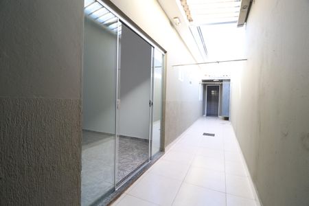 Área de Serviço de casa para alugar com 3 quartos, 80m² em Santa Rosa, Uberlândia