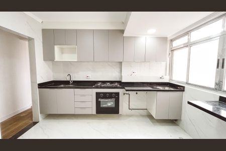 Apartamento à venda com 70m², 2 quartos e 1 vaga Apartamento à venda com 70m², 2 quartos e 1 vagaCozinha e Área de Serviço