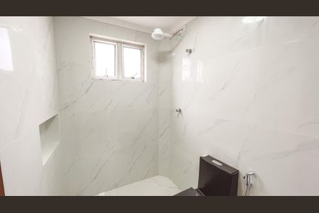 Apartamento à venda com 70m², 2 quartos e 1 vaga Apartamento à venda com 70m², 2 quartos e 1 vagaBanheiro
