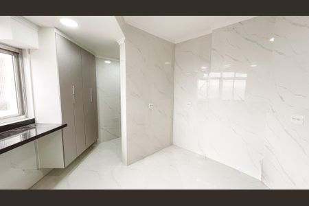 Apartamento à venda com 70m², 2 quartos e 1 vaga Apartamento à venda com 70m², 2 quartos e 1 vagaCozinha e Área de Serviço