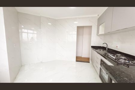 Apartamento à venda com 70m², 2 quartos e 1 vaga Apartamento à venda com 70m², 2 quartos e 1 vagaCozinha e Área de Serviço