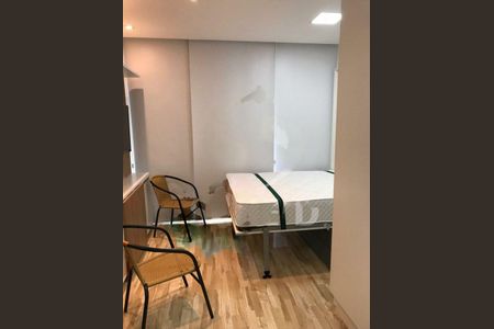 Apartamento à venda com 1 quarto, 25m² em Vila Cordeiro, São Paulo