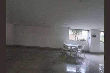Apartamento à venda com 60m², 2 quartos e 2 vagas