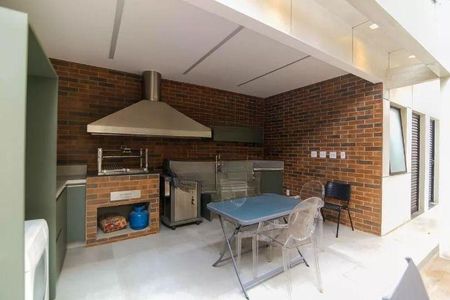 Casa à venda com 342m², 3 quartos e 6 vagas