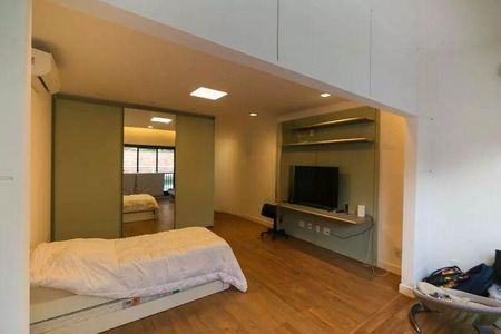 Casa à venda com 342m², 3 quartos e 6 vagas