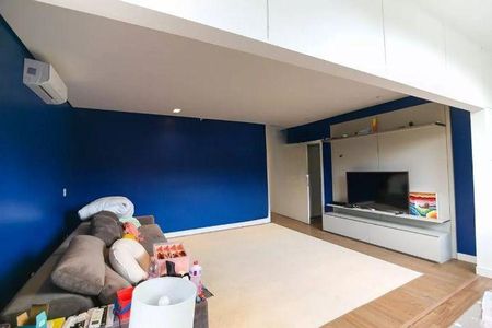 Casa à venda com 342m², 3 quartos e 6 vagas