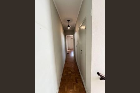 Casa à venda com 140m², 3 quartos e 2 vagas