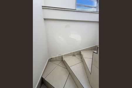 Casa à venda com 140m², 3 quartos e 2 vagas