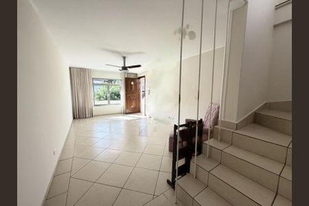 Casa à venda com 140m², 3 quartos e 2 vagas