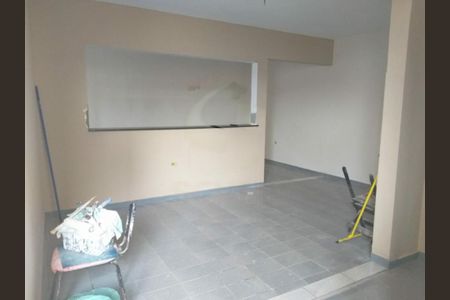 Casa à venda com 3 quartos, 213m² em Jardim Santa Terezinha (Zona Sul), Diadema
