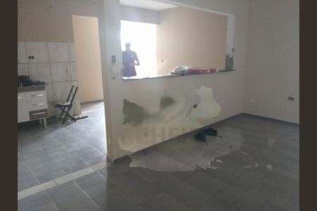 Casa à venda com 3 quartos, 213m² em Jardim Santa Terezinha (Zona Sul), Diadema