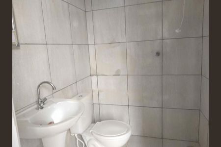 Casa à venda com 3 quartos, 213m² em Jardim Santa Terezinha (Zona Sul), Diadema