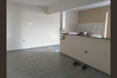 Casa à venda com 3 quartos, 213m² em Jardim Santa Terezinha (Zona Sul), Diadema