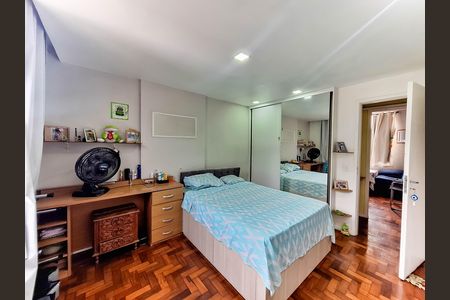 Apartamento à venda com 103m², 3 quartos e 1 vaga Suíte