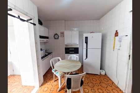 Apartamento à venda com 103m², 3 quartos e 1 vagaCozinha e Área de Serviço