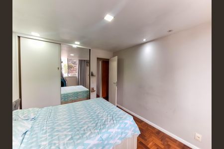 Apartamento à venda com 103m², 3 quartos e 1 vaga Suíte