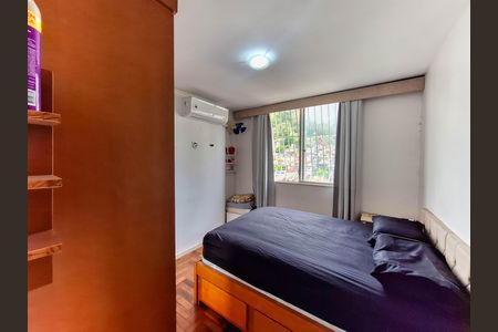 Apartamento à venda com 103m², 3 quartos e 1 vagaQuarto 1