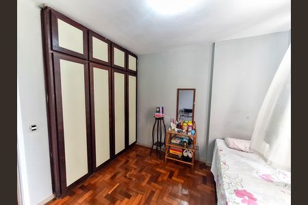 Apartamento à venda com 103m², 3 quartos e 1 vagaQuarto 2