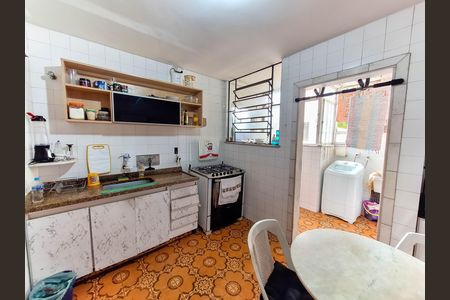 Apartamento à venda com 103m², 3 quartos e 1 vagaCozinha e Área de Serviço