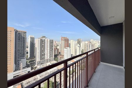 Studio à venda com 28m², 1 quarto e sem vaga Studio à venda com 28m², 1 quarto e sem vagaSacada