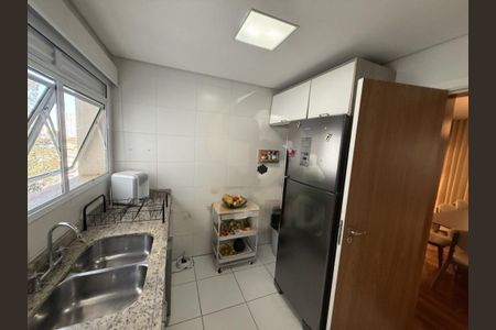 Apartamento à venda com 3 quartos, 160m² em Jardim Marajoara, São Paulo