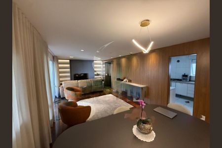 Apartamento à venda com 3 quartos, 160m² em Jardim Marajoara, São Paulo