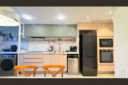 Apartamento à venda com 4 quartos, 116m² em Jardim Marajoara, São Paulo