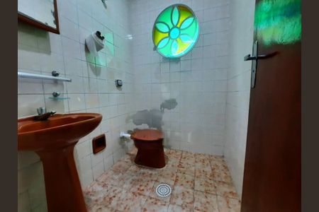 Casa à venda com 2 quartos, 190m² em Jardim Itacolomi, São Paulo