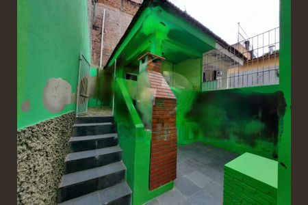 Casa à venda com 2 quartos, 190m² em Jardim Itacolomi, São Paulo
