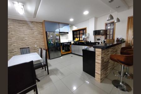 Casa à venda com 5 quartos, 352m² em Chácara Belenzinho, São Paulo