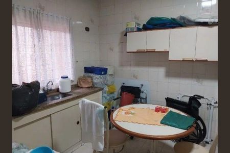 Casa à venda com 2 quartos, 113m² em Vila dos Remedios, Osasco