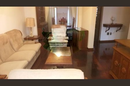 Apartamento à venda com 211m², 4 quartos e 3 vagas