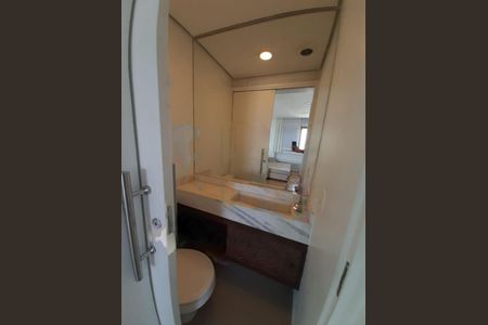 Apartamento para alugar com 147m², 3 quartos e 3 vagas