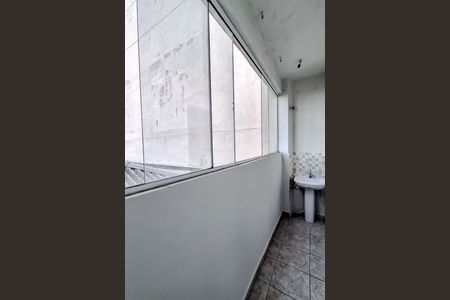 Studio para alugar com 33m², 1 quarto e sem vaga Studio para alugar com 33m², 1 quarto e sem vagaÁrea de Serviço