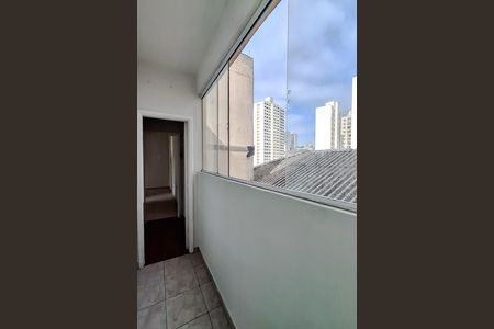 Studio para alugar com 33m², 1 quarto e sem vaga Studio para alugar com 33m², 1 quarto e sem vagaÁrea de Serviço