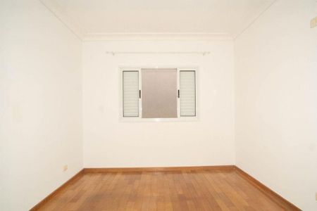 Casa à venda com 227m², 3 quartos e 4 vagas