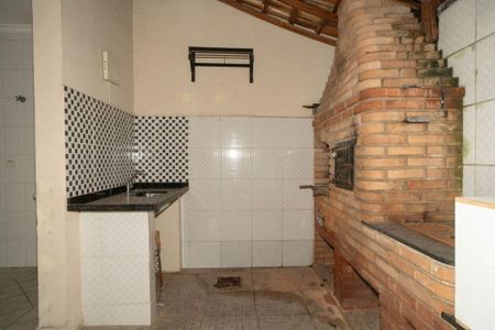 Casa à venda com 227m², 3 quartos e 4 vagas