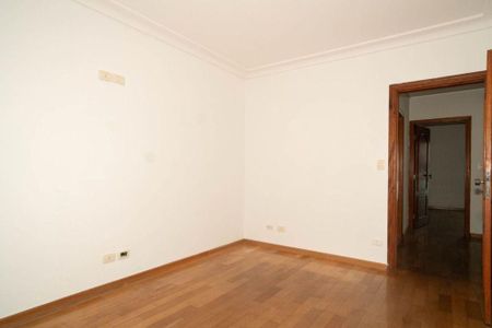 Casa à venda com 3 quartos, 227m² em Vila Boa Vista, Santo André