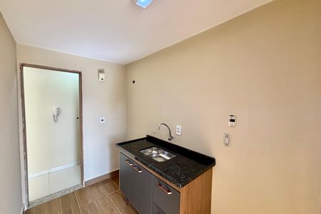 Apartamento para alugar com 59m², 2 quartos e 1 vaga Apartamento para alugar com 59m², 2 quartos e 1 vagaCozinha