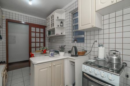 Cozinha de apartamento à venda com 2 quartos, 64m² em Petrópolis, Porto Alegre