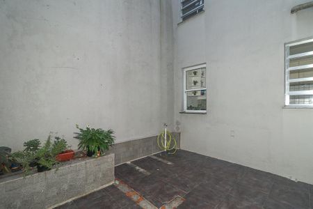 Poço de Luz de apartamento à venda com 2 quartos, 64m² em Petrópolis, Porto Alegre
