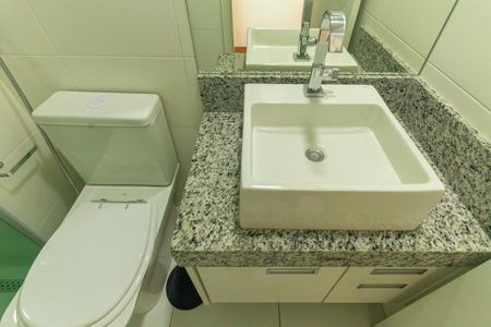 Banheiro Social de apartamento para alugar com 3 quartos, 66m² em Tatuapé, São Paulo