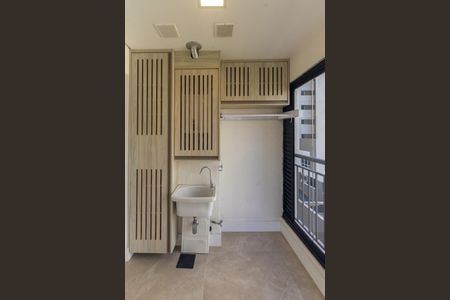 Varanda e Área de Serviço de apartamento para alugar com 3 quartos, 66m² em Tatuapé, São Paulo
