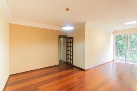 Apartamento para alugar com 110m², 3 quartos e 1 vagaSala