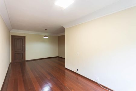 Apartamento para alugar com 110m², 3 quartos e 1 vagaSala