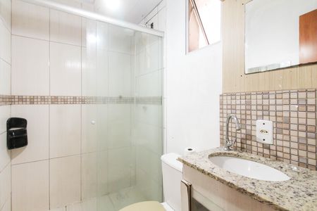 Apartamento para alugar com 55m², 2 quartos e 2 vagas Apartamento para alugar com 55m², 2 quartos e 2 vagasBanheiro