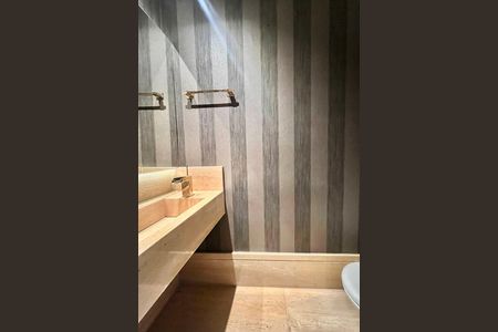 Apartamento para alugar com 264m², 3 quartos e 1 vaga Apartamento para alugar com 264m², 3 quartos e 1 vagaLavabo
